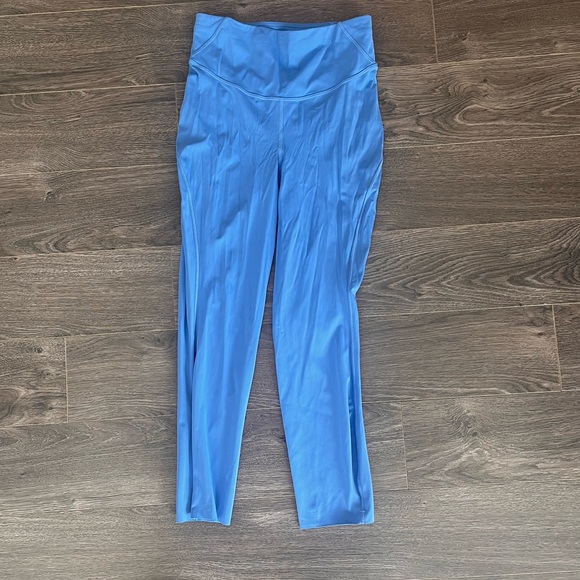 Lululemon Base Pace High-Rise Crop 23” - Picture 5 of 8